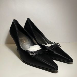 Salvatore Ferragamo Black Pumps